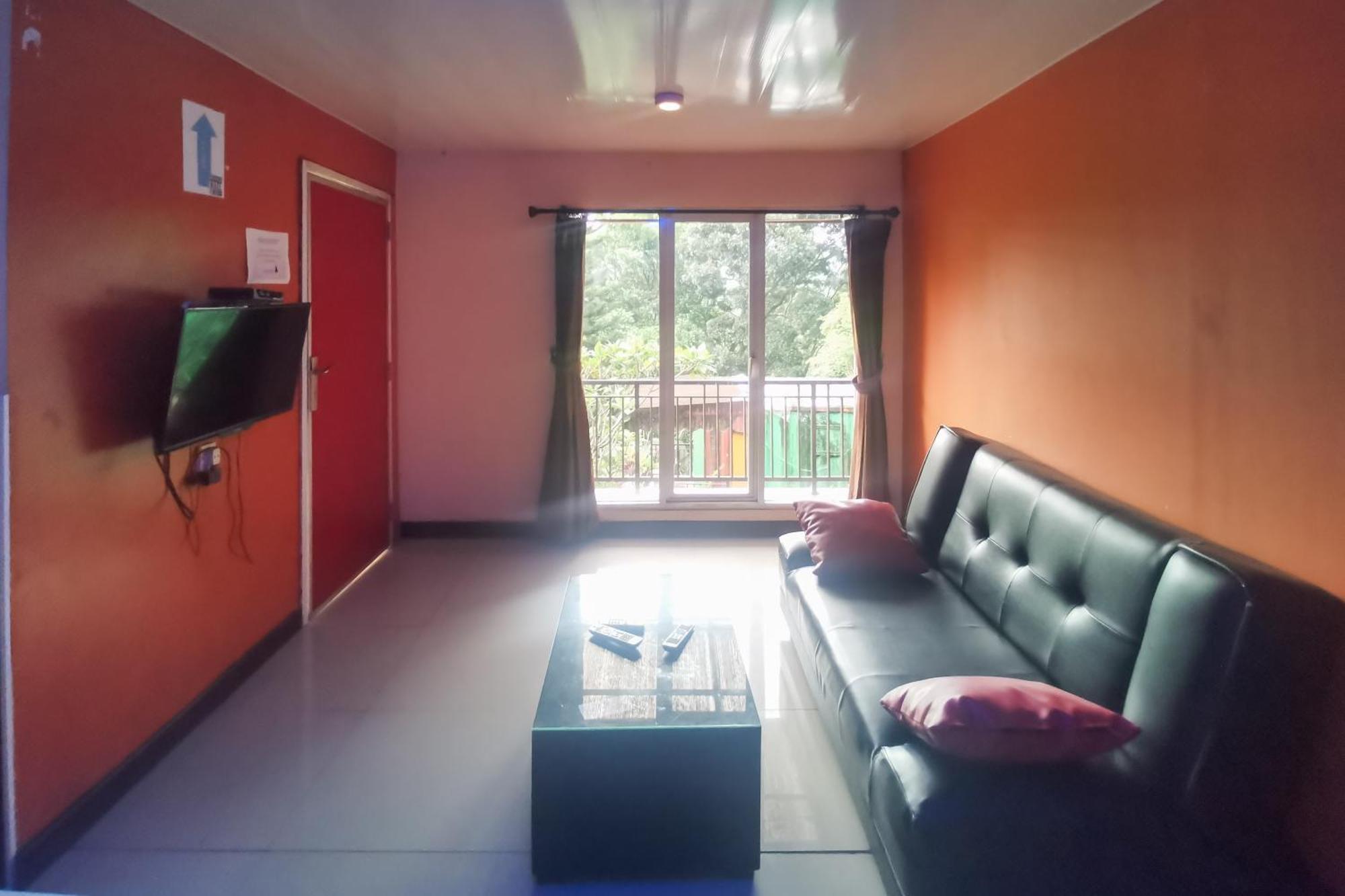 Hotel Container Inn Mitra Reddoorz Gadok Dış mekan fotoğraf